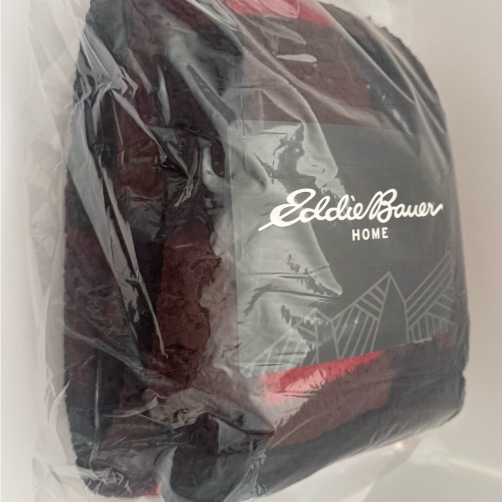Eddie Bauer Cabin Buffalo Red Black Plaid Sherpa Throw Blanket 50 X 60 Inches Ne